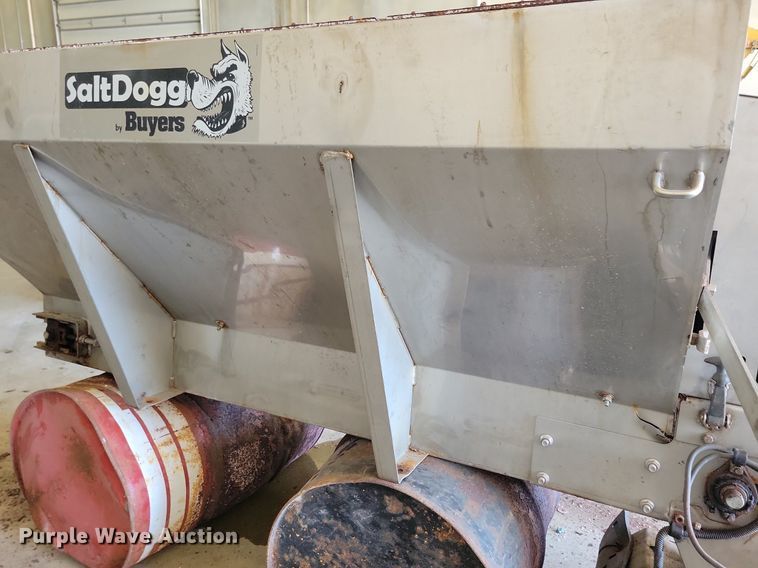 image for item LD9013 Salt Dogg spreader