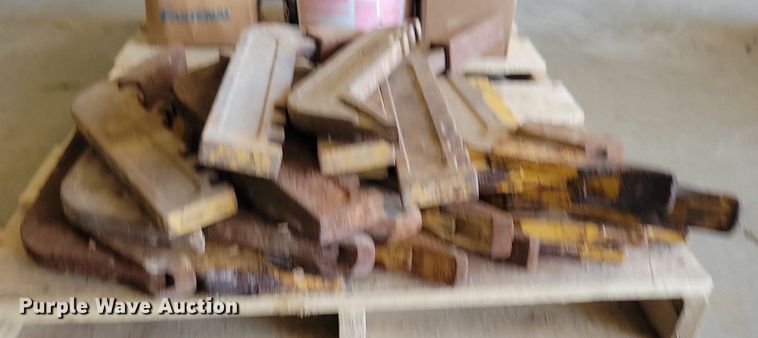 image for item LD9017 Motor grader parts