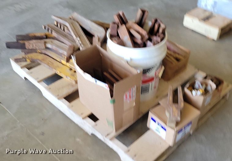 image for item LD9017 Motor grader parts