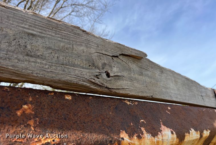 image for item LD9404 2000 International 4900 dump truck