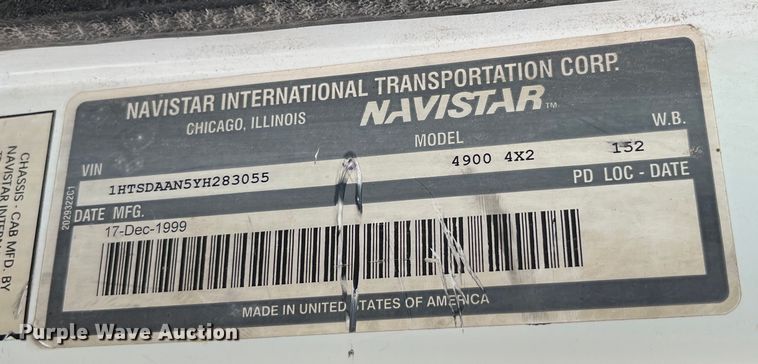 image for item LD9404 2000 International 4900 dump truck