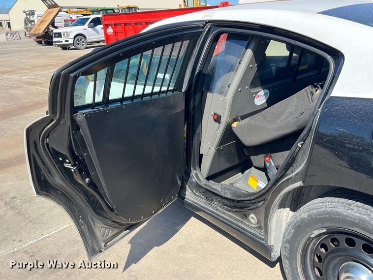 image for item LD9424 2018 Dodge Charger Police 