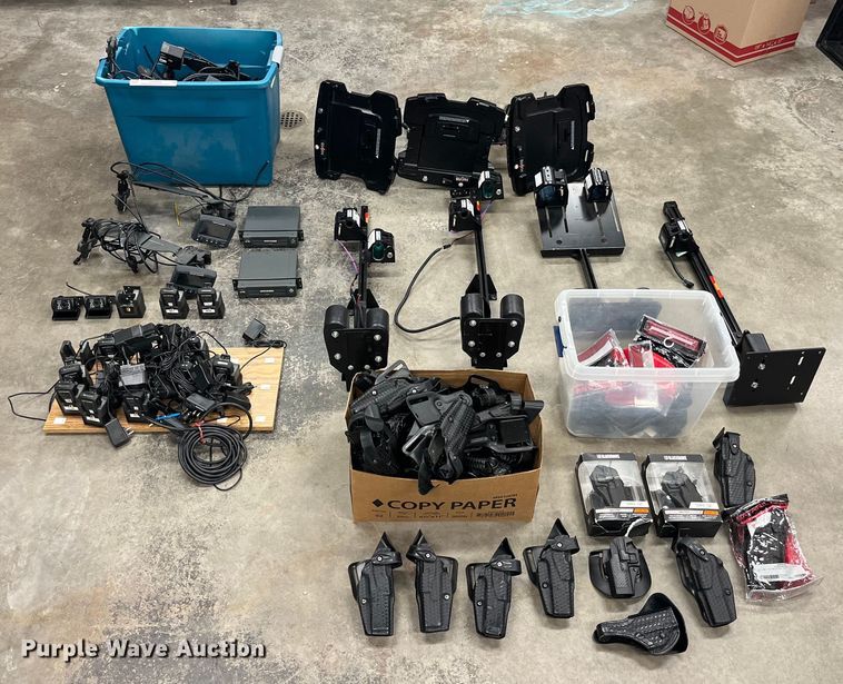 image for item LD9429 Law enforcement equipment 