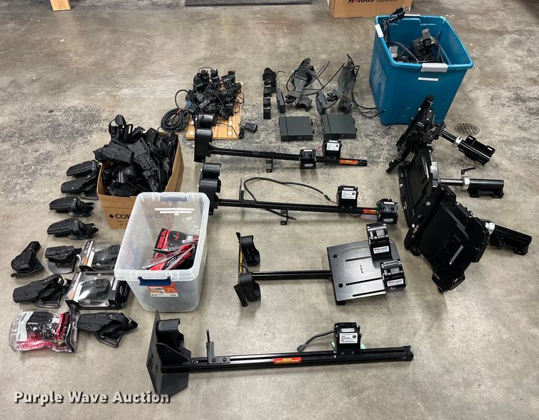 image for item LD9429 Law enforcement equipment 