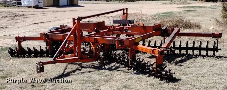 image for item LN9988 Richardson MTB mulch treader picker