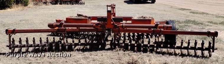 image for item LN9988 Richardson MTB mulch treader picker