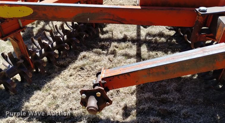 image for item LN9988 Richardson MTB mulch treader picker