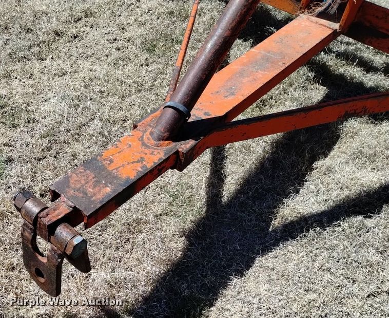 image for item LN9988 Richardson MTB mulch treader picker