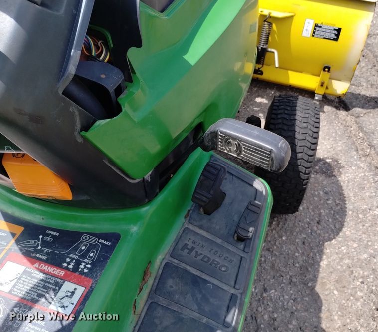 image for item LO9008 John Deere  345 lawn mower