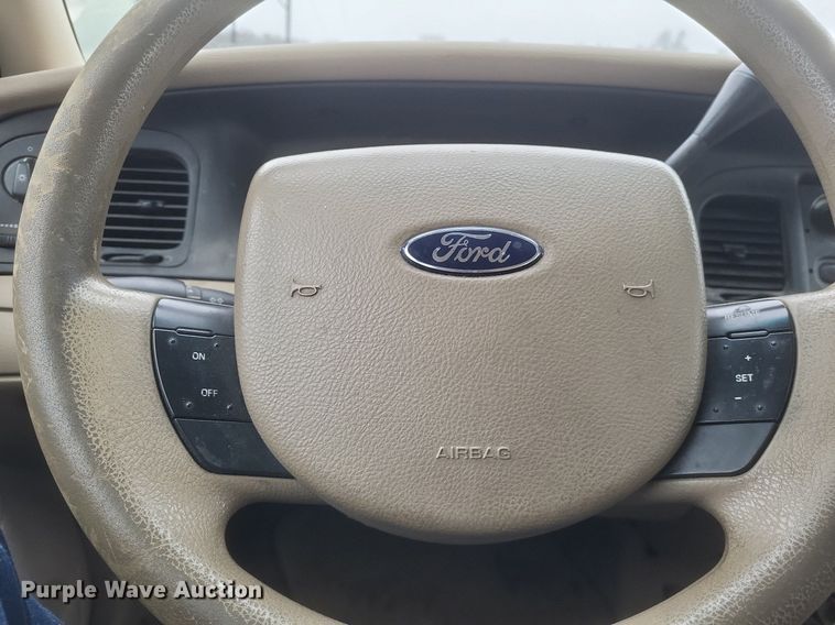 image for item MI9919 2009 Ford Crown Victoria Police Interceptor  