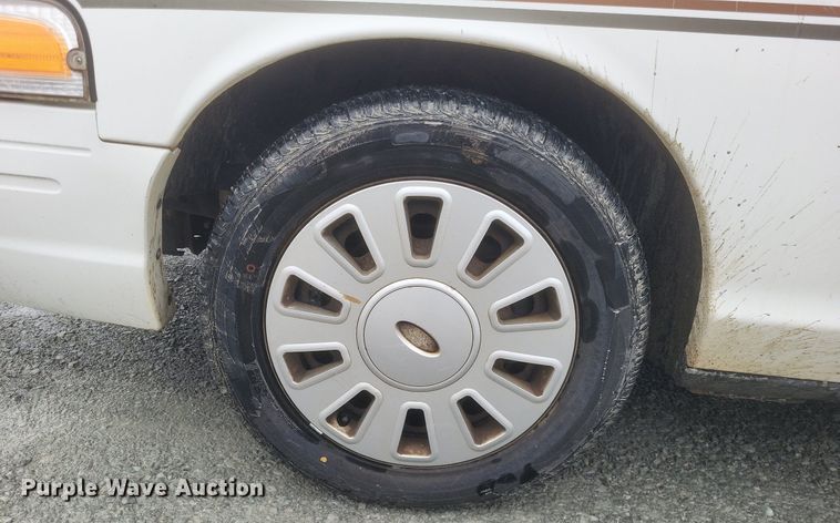 image for item MI9919 2009 Ford Crown Victoria Police Interceptor  