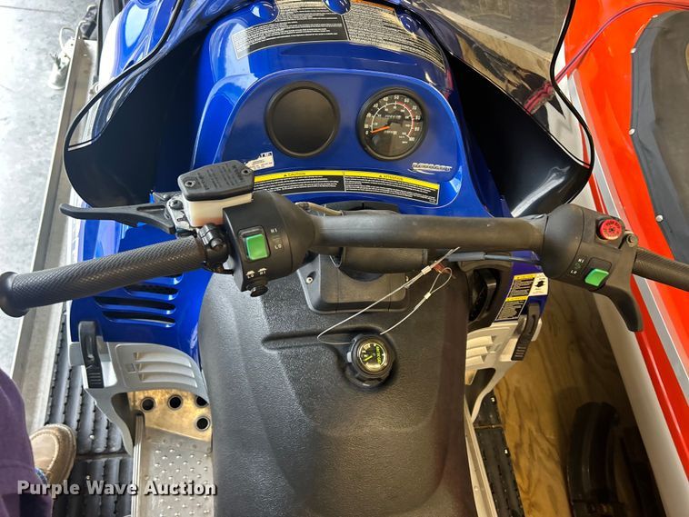 image for item MO9234 2007 Arctic Cat Bearcat 570 snowmobile