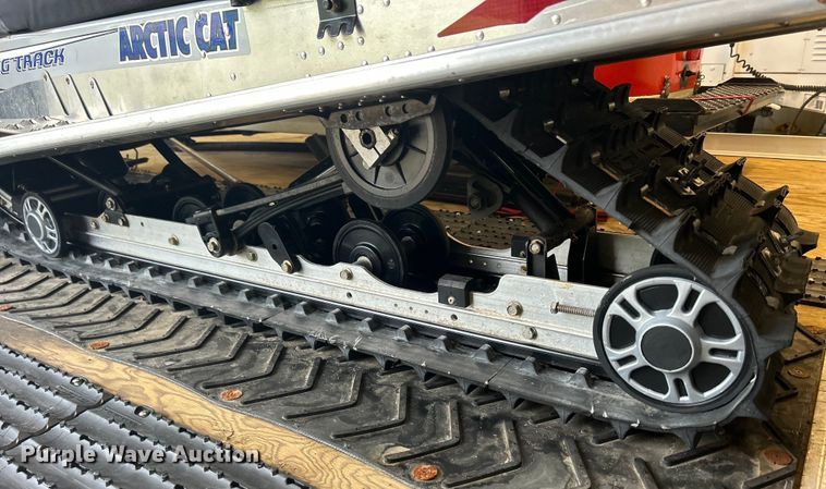 image for item MO9234 2007 Arctic Cat Bearcat 570 snowmobile