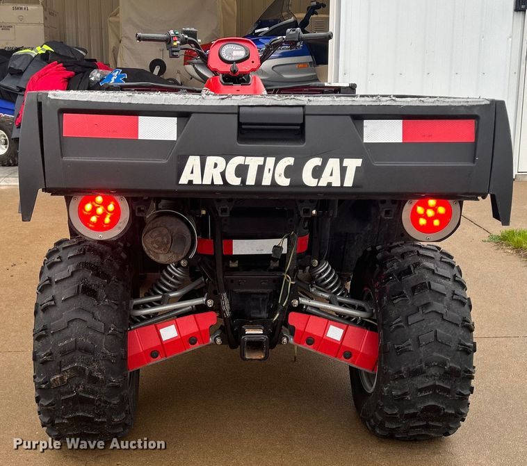 image for item MO9235 2006 Arctic Cat 500 ATV