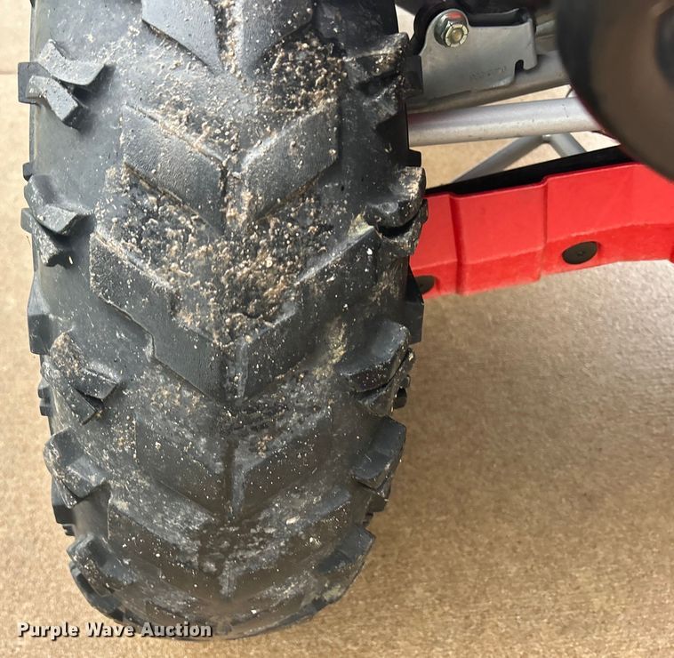 image for item MO9235 2006 Arctic Cat 500 ATV