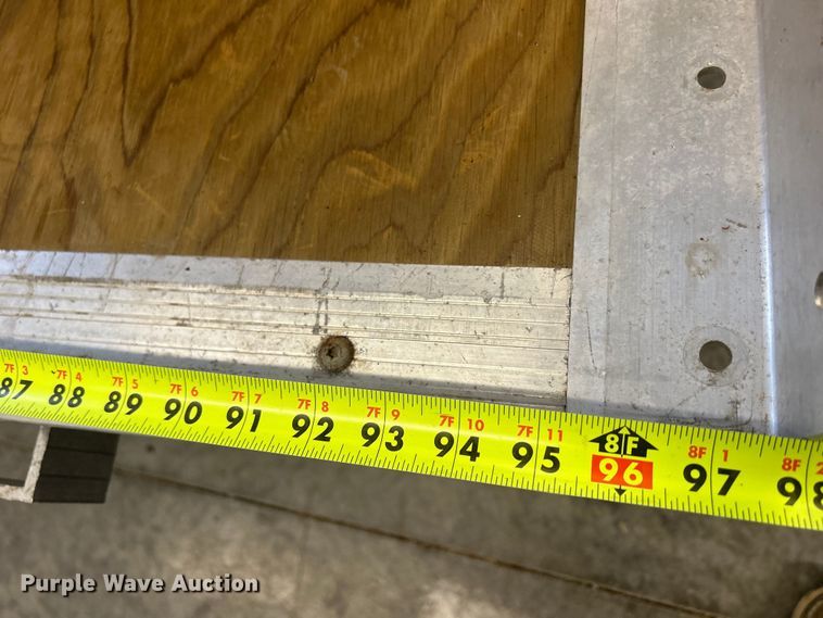 image for item MO9236 2006 Triton XT10VR snowmobile trailer