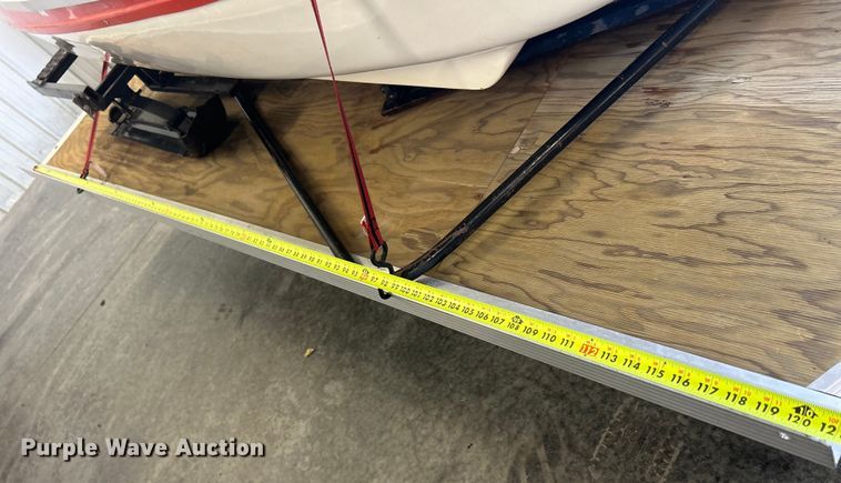 image for item MO9236 2006 Triton XT10VR snowmobile trailer