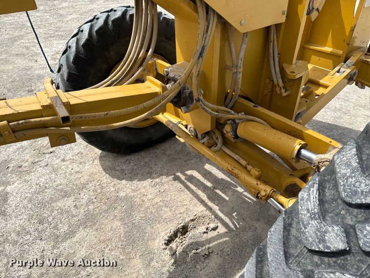 image for item ND9196 2006 Caterpillar 12H motor grader