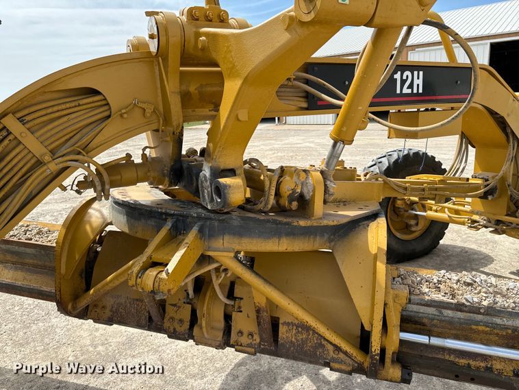 image for item ND9196 2006 Caterpillar 12H motor grader
