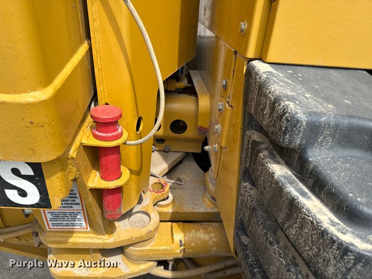 image for item ND9196 2006 Caterpillar 12H motor grader