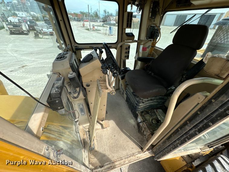 image for item ND9196 2006 Caterpillar 12H motor grader