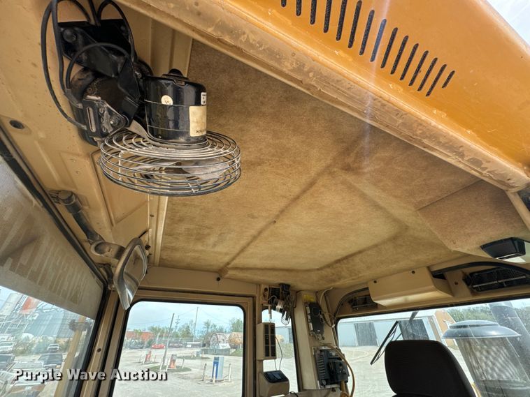 image for item ND9196 2006 Caterpillar 12H motor grader