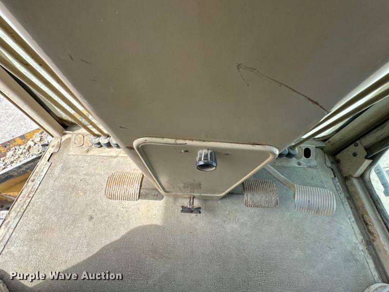 image for item ND9196 2006 Caterpillar 12H motor grader