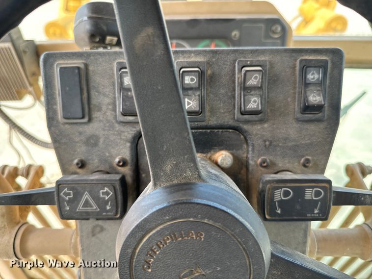 image for item ND9196 2006 Caterpillar 12H motor grader
