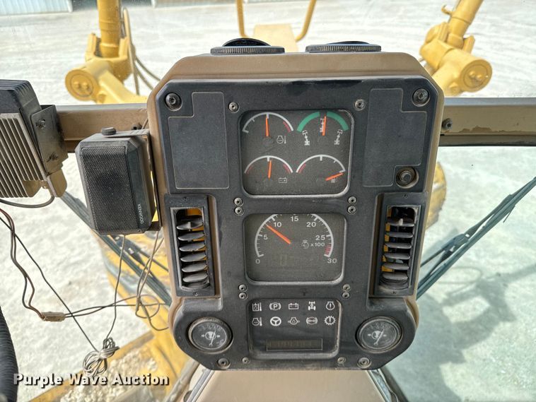 image for item ND9196 2006 Caterpillar 12H motor grader