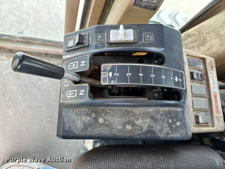 image for item ND9196 2006 Caterpillar 12H motor grader