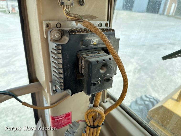 image for item ND9196 2006 Caterpillar 12H motor grader