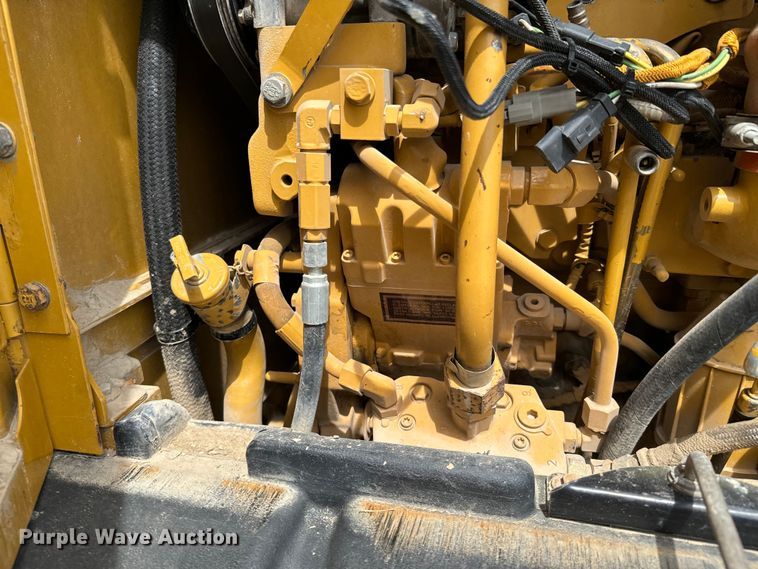 image for item ND9196 2006 Caterpillar 12H motor grader