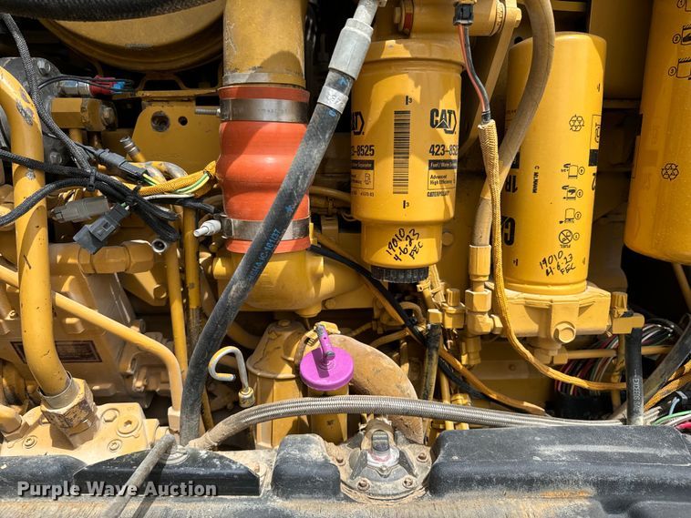 image for item ND9196 2006 Caterpillar 12H motor grader