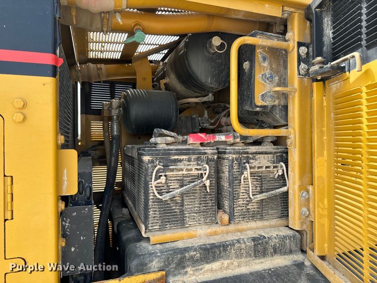 image for item ND9196 2006 Caterpillar 12H motor grader