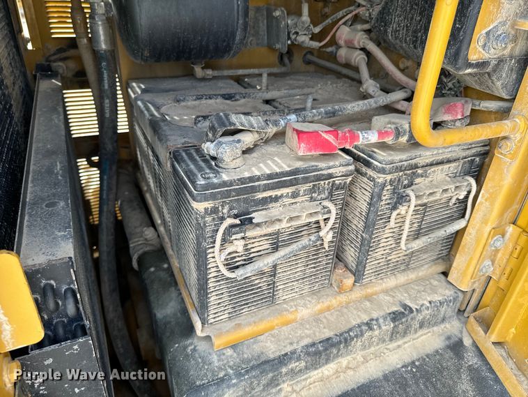 image for item ND9196 2006 Caterpillar 12H motor grader