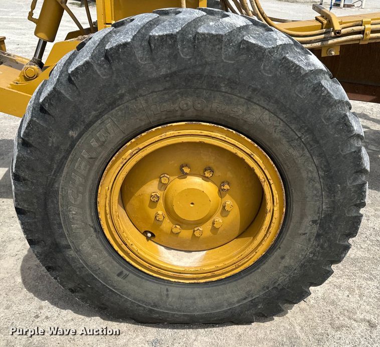 image for item ND9196 2006 Caterpillar 12H motor grader