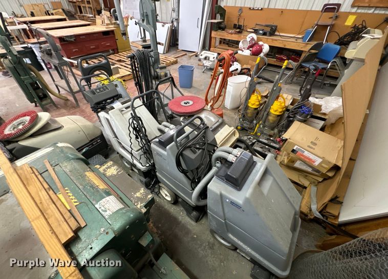 image for item ND9201 Floor cleaning equipment