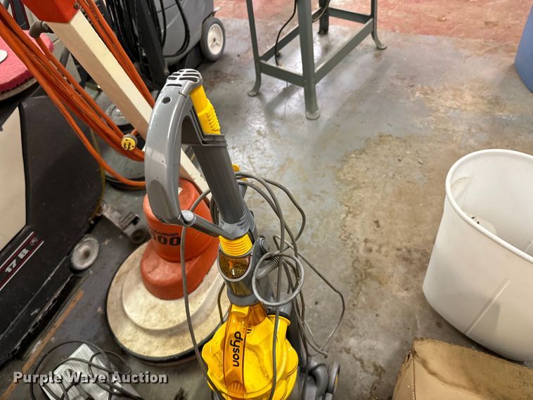 image for item ND9201 Floor cleaning equipment