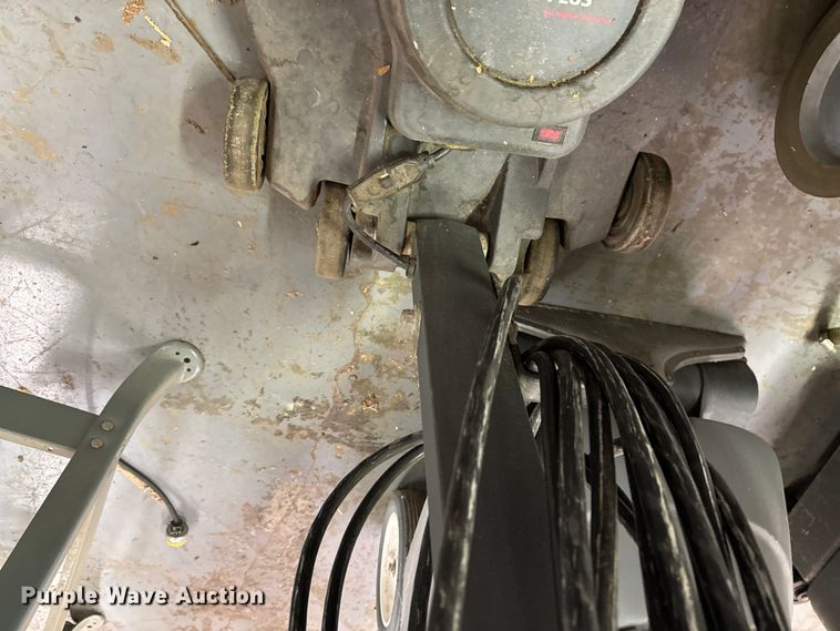 image for item ND9201 Floor cleaning equipment