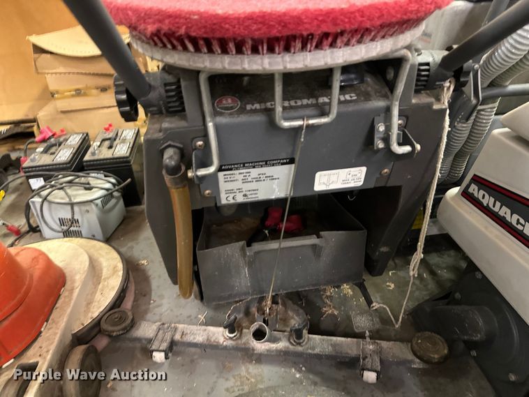 image for item ND9201 Floor cleaning equipment