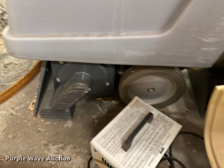 image for item ND9201 Floor cleaning equipment