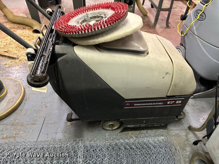 image for item ND9201 Floor cleaning equipment