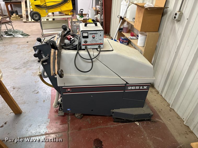 image for item ND9201 Floor cleaning equipment