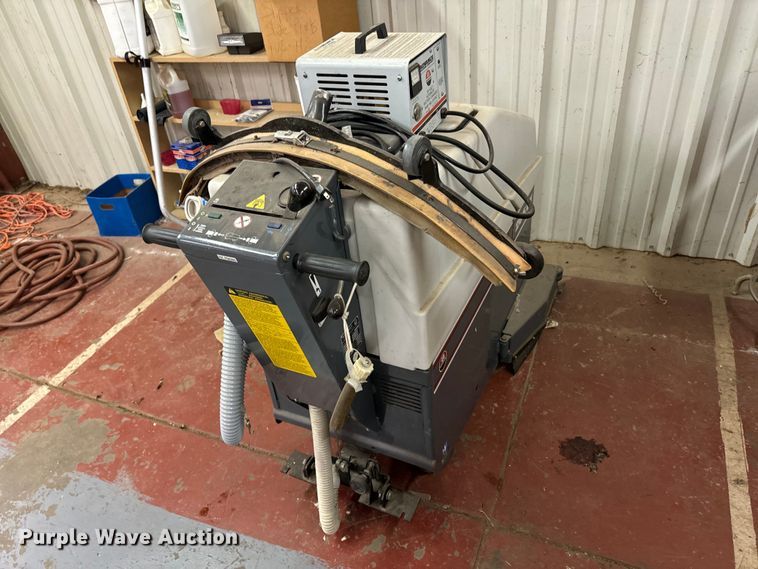 image for item ND9201 Floor cleaning equipment