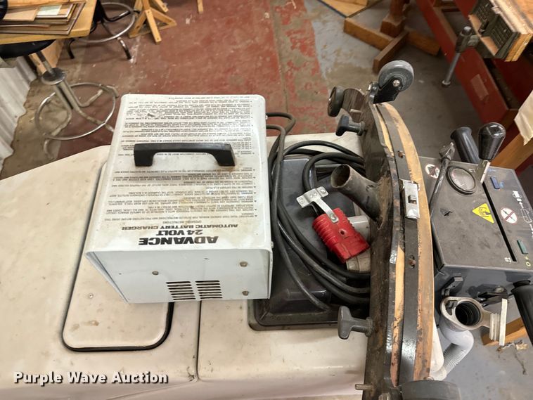 image for item ND9201 Floor cleaning equipment