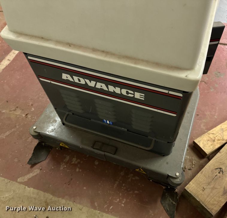 image for item ND9201 Floor cleaning equipment