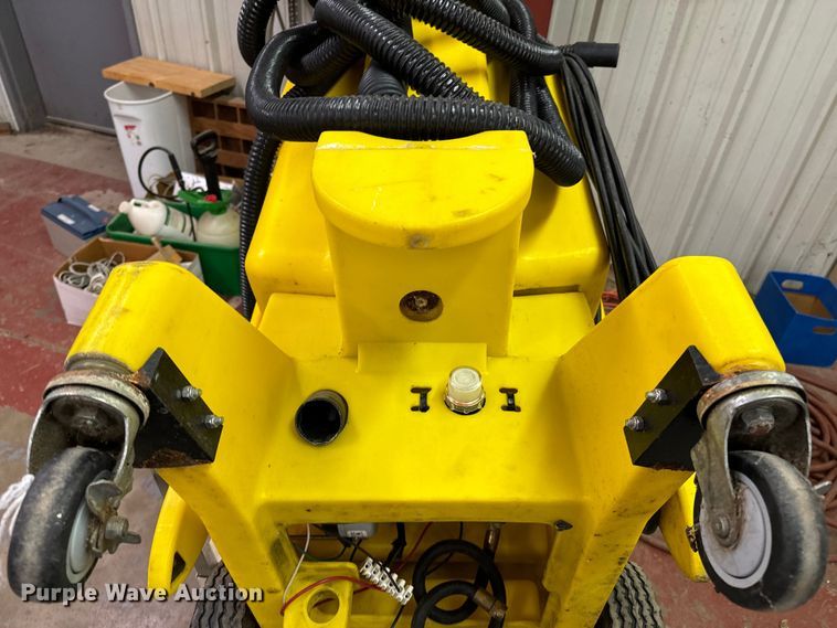image for item ND9201 Floor cleaning equipment
