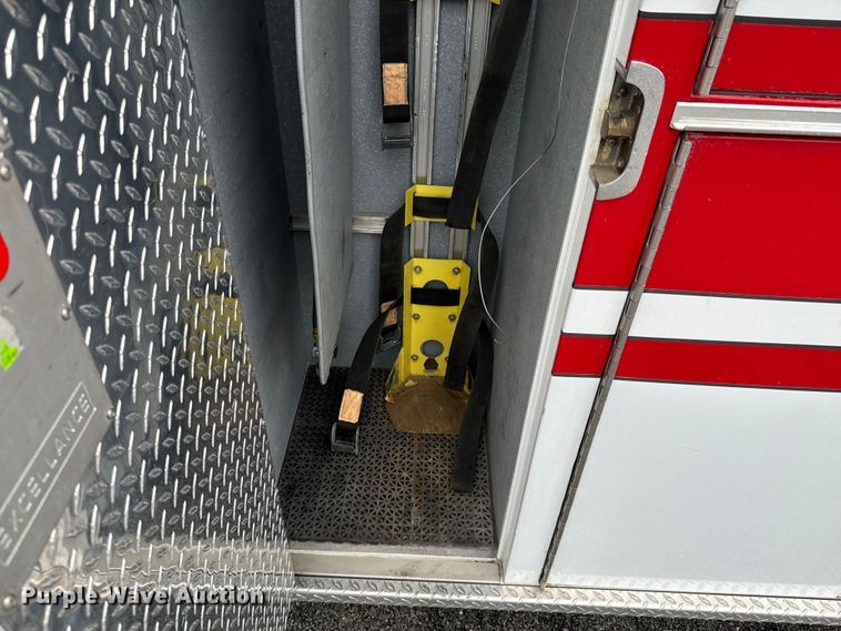 image for item ND9204 2015 Chevrolet Express 4500 ambulance