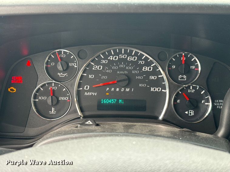 image for item ND9204 2015 Chevrolet Express 4500 ambulance