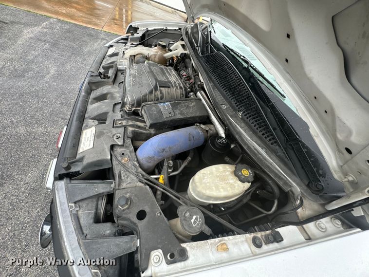 image for item ND9204 2015 Chevrolet Express 4500 ambulance